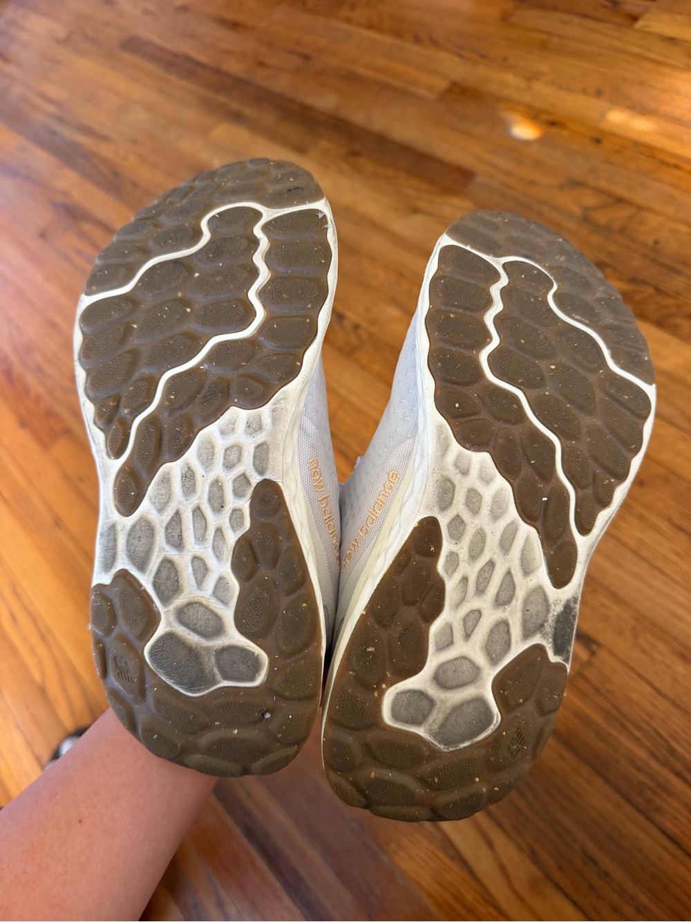 New Balance arishi v4 fresh foam women sneakers - Picture 5 of 5